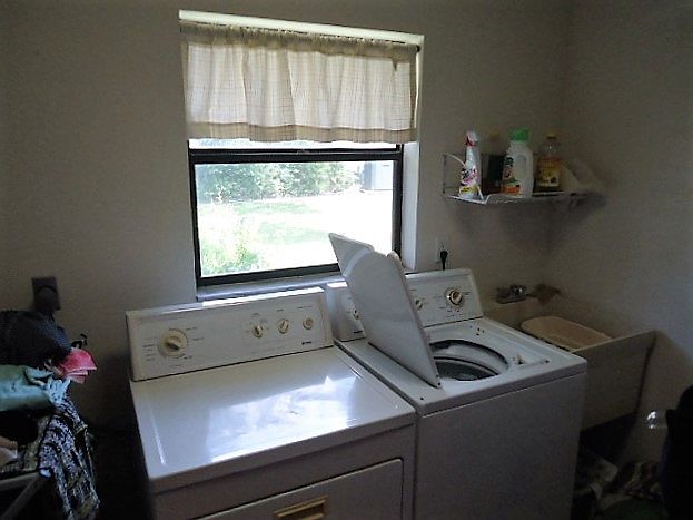 1st image of 5928 High Glen Dr