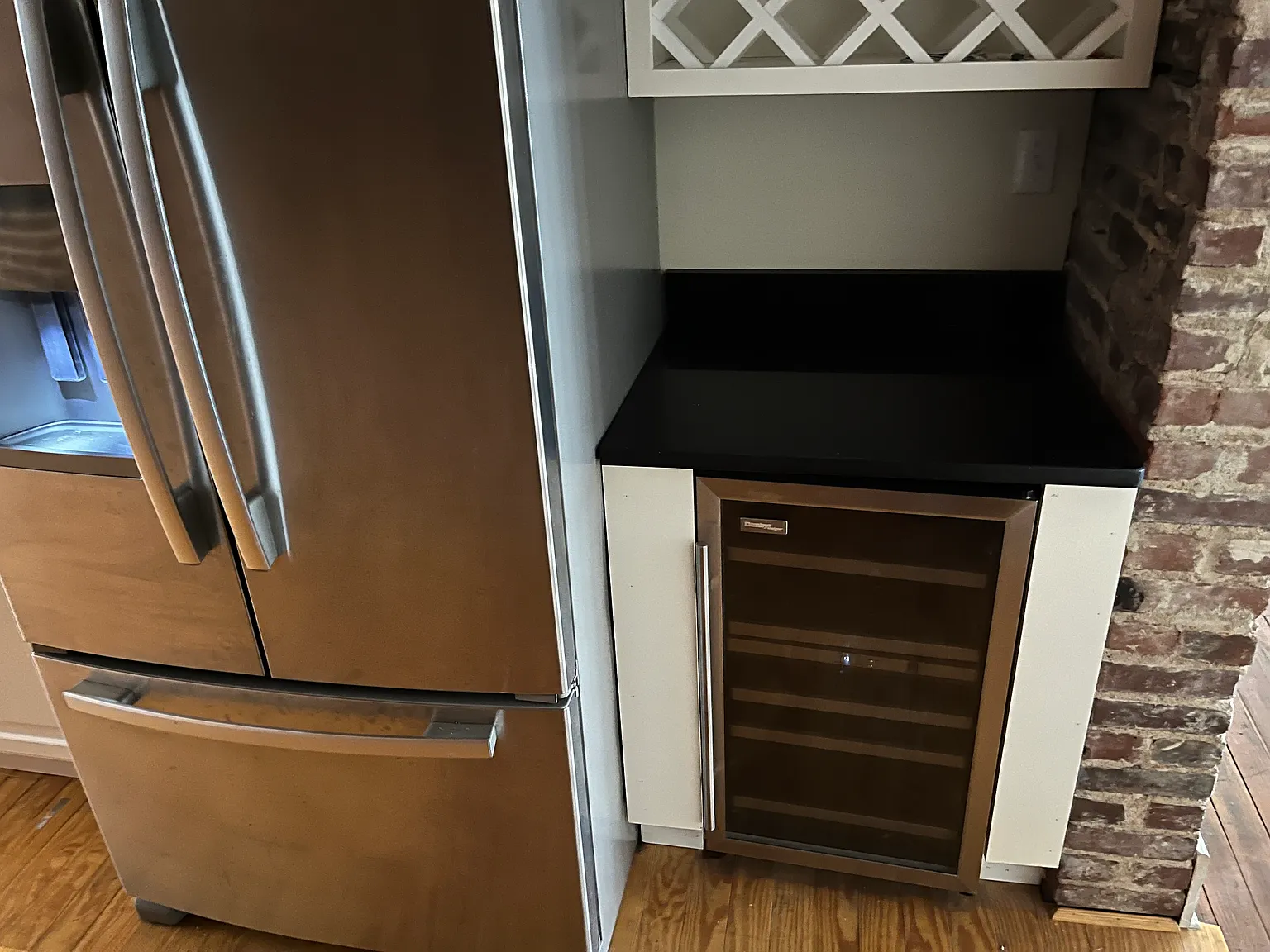 2 bed, 1.5 bath, 3500 sqft, $1,500 — Photo 2