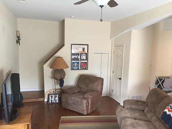 3rd image of 104 N Galapago St