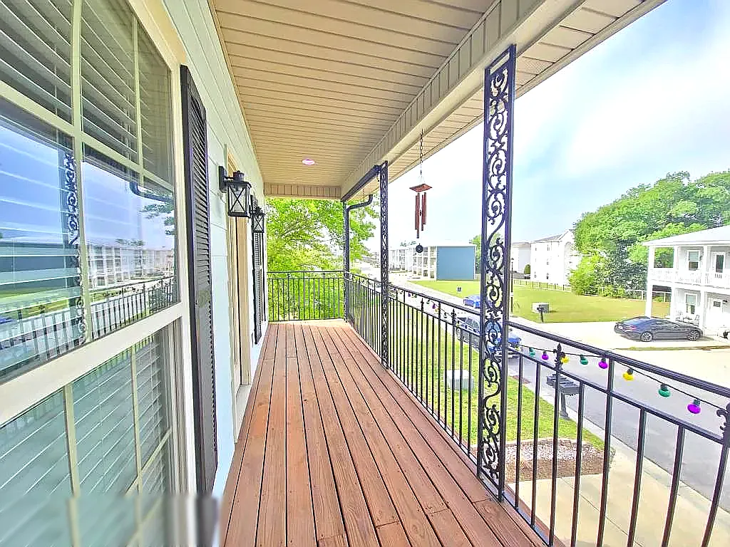 3 bed, 1520 sqft, $2,150 — Photo 2