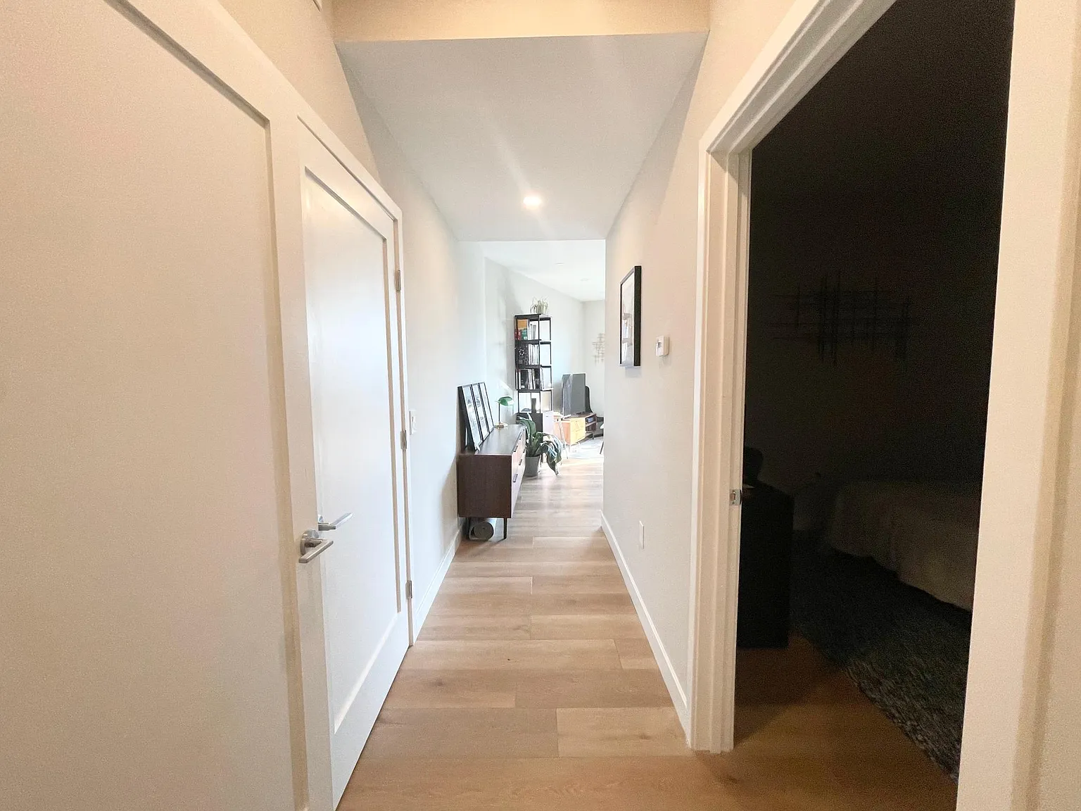 1 bed, 600 sqft, $1,700 — Photo 2