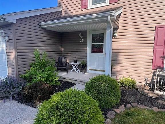 5th image of 27 Newcomb Dr