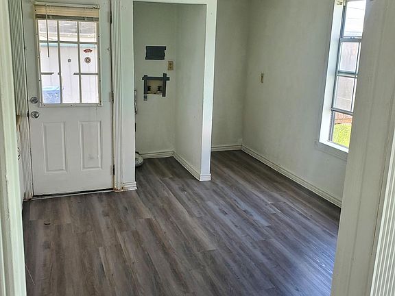 5th image of 4641 Cheryl Dr