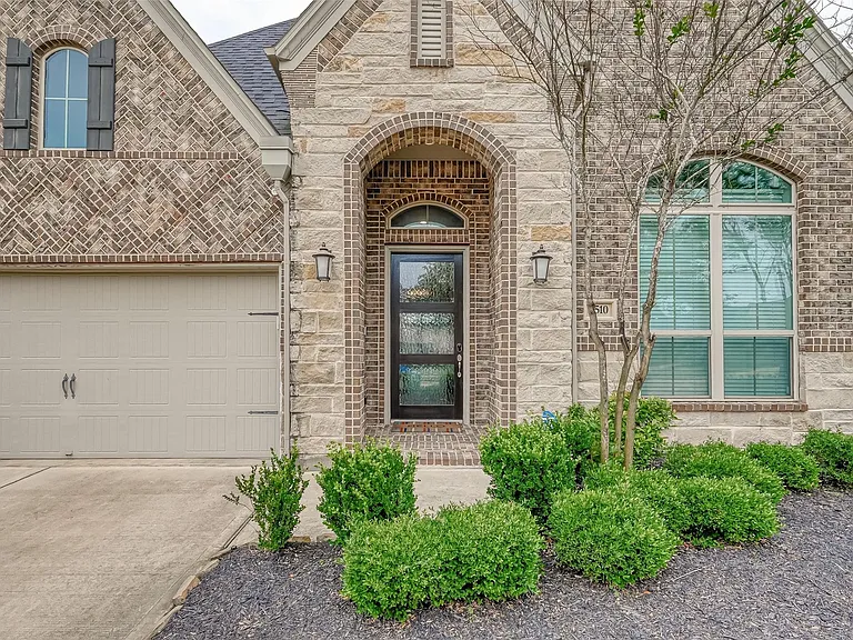 3510 Auburn Creek Cir — Photo 5