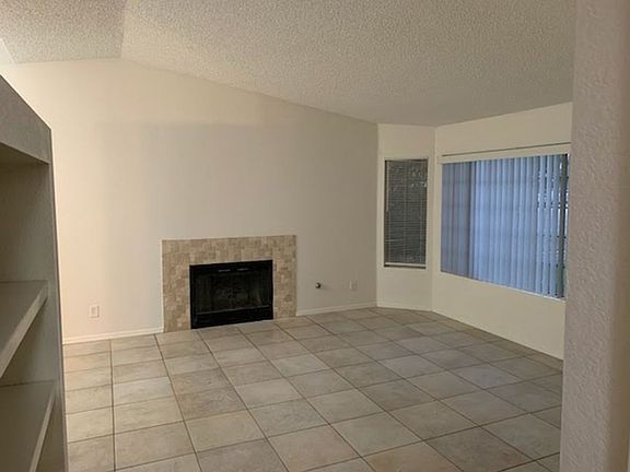 4th image of 15141 Windover Ct