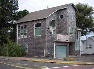 915 SW 50th St, Lincoln City, OR 97367