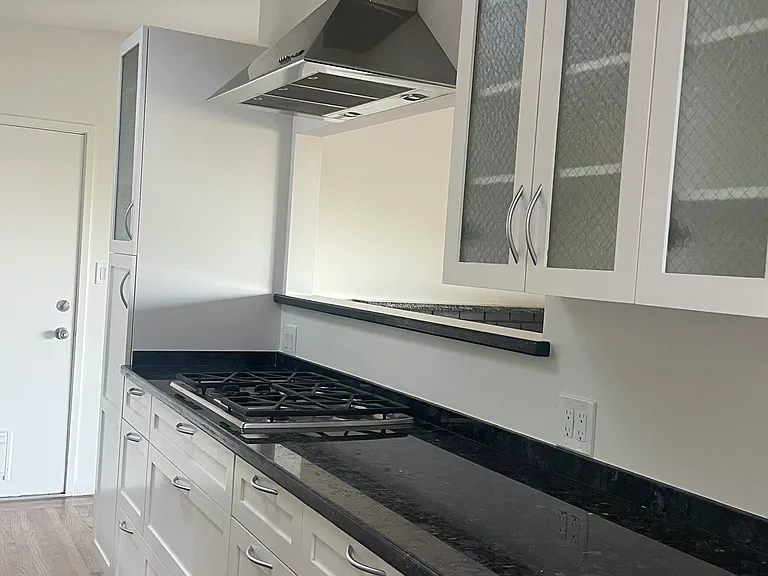 60 Crescent Ave #60 — Photo 2