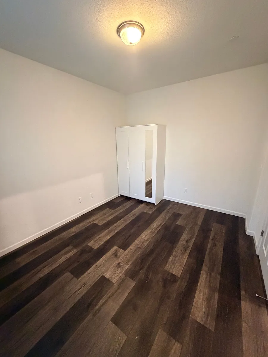 Building Photo - 1426 Peterson Dr #1C