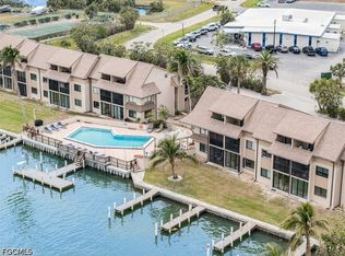 898 Buttonwood Dr APT 105, Fort Myers Beach, FL 33931