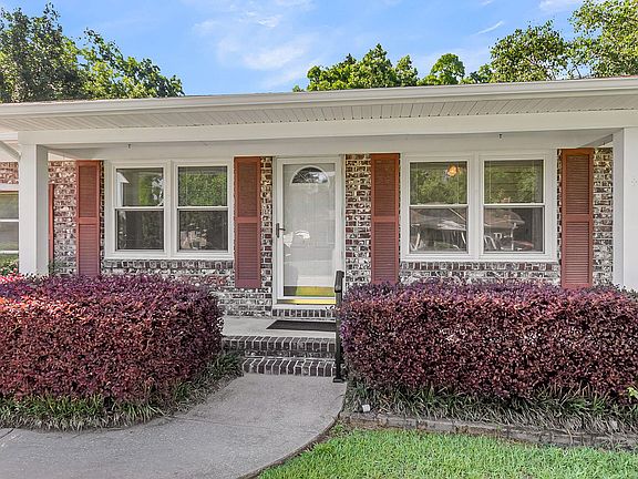 5th image of 123 Wessex Dr