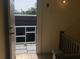 183 4th St, Bridgeport, CT 06607