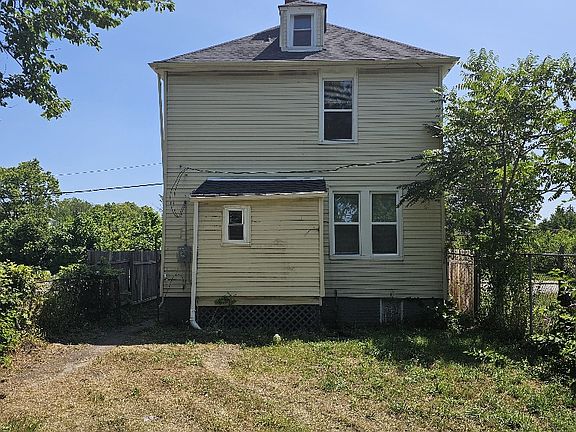 2nd image of 7733 E Forest Ave