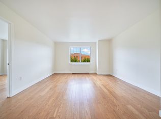 7525 153rd St APT 332, Kew Gardens Hills, NY 11367