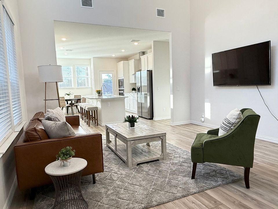 1st image of 2753 Henson Ln #14/1