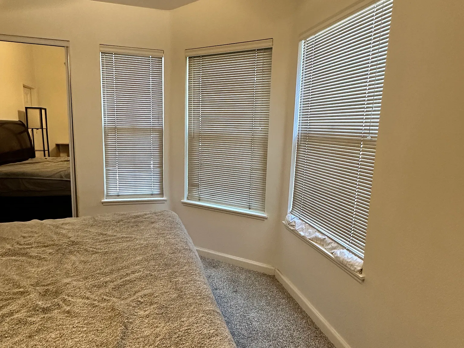 1 bed, 1450 sqft, $1,600 — Photo 4