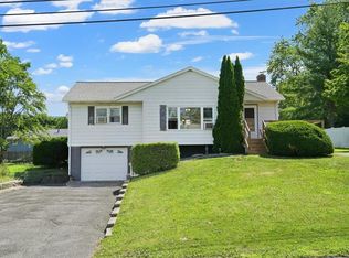 220 Meadow Hill Rd, Newburgh, NY 12550