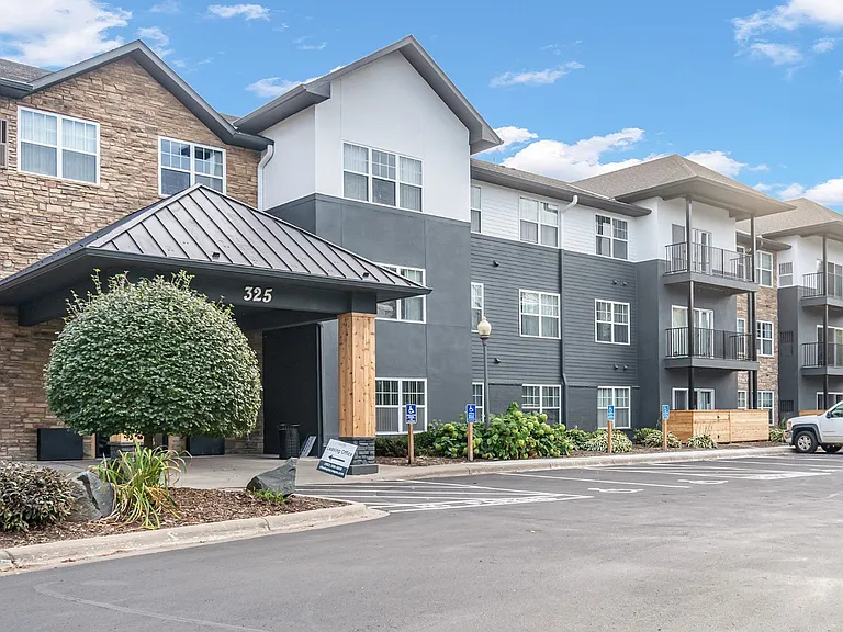 Chaska Place Apartments — Photo 51