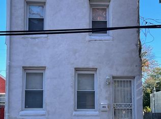 351 Franklin St, Chester, PA 19013