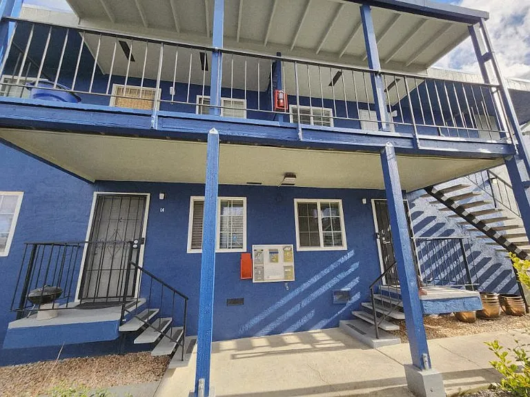 229 Tennessee St #D — Photo 3
