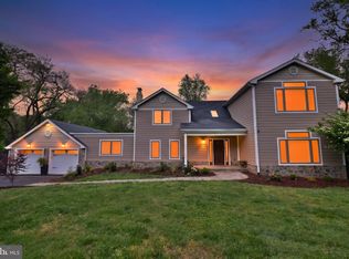 11306 Vale Rd, Oakton, VA 22124