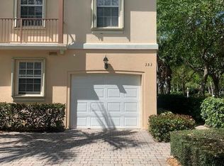 353 Salinas Dr, Palm Beach Gardens, FL 33410
