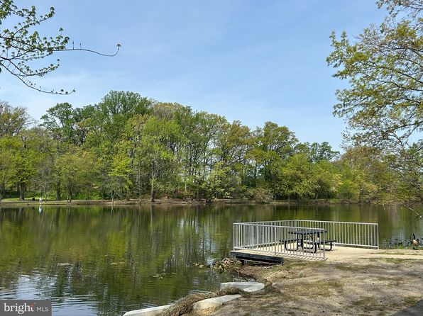 616 E Graisbury Ave, Audubon, NJ 08106