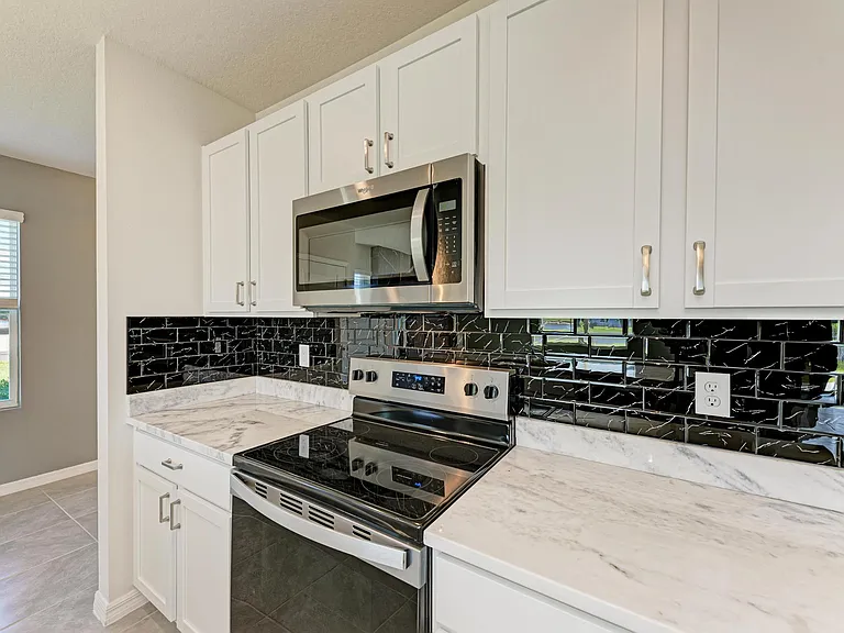 3386 Hilltop Circle At Starfarms — Photo 9
