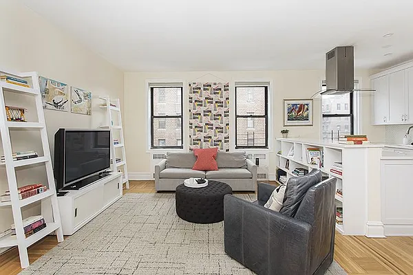 Sold by Brooklyn Hearth Realty | media 17
