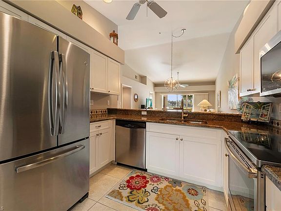 4th image of 26250 Sunderland DR #7204