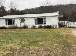 202 Branch Rd, Roxbury, NH 03431