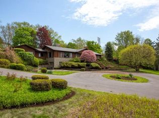 615 Cayuga Heights Rd, Ithaca, NY 14850