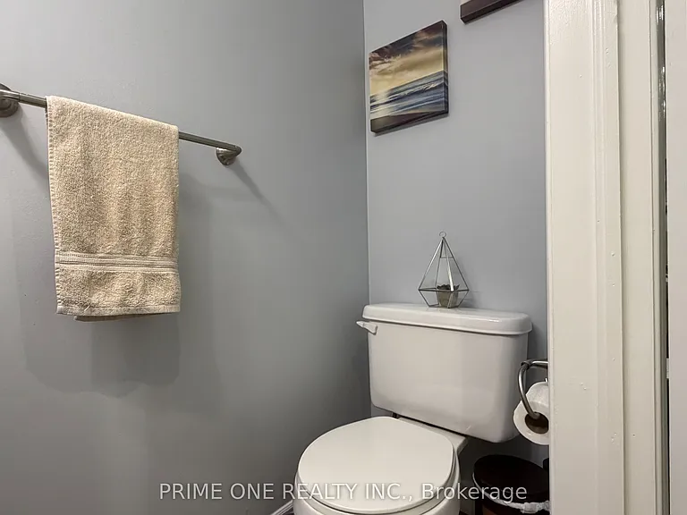 7124 Village Walk — Photo 16