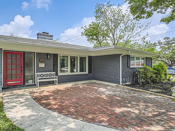3rd image of 551 Woodcrest Drive