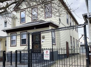 35-14 104th St #2, Corona, NY 11368