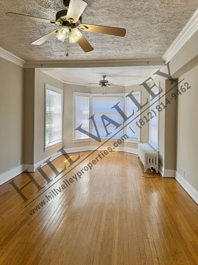 Edgewood Apartments — Photo 2