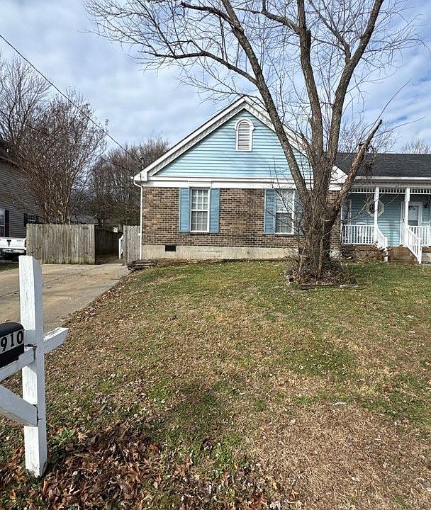1st image of 2910 Sheana Way