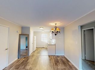 549 Russell Rd APT 11A, Westfield, MA 01085