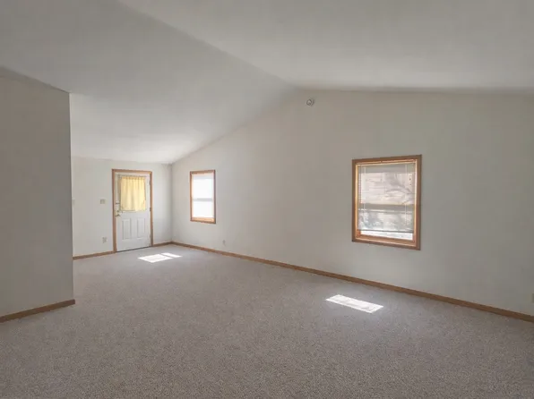 3113 Shellers Bnd, State College, PA 16801