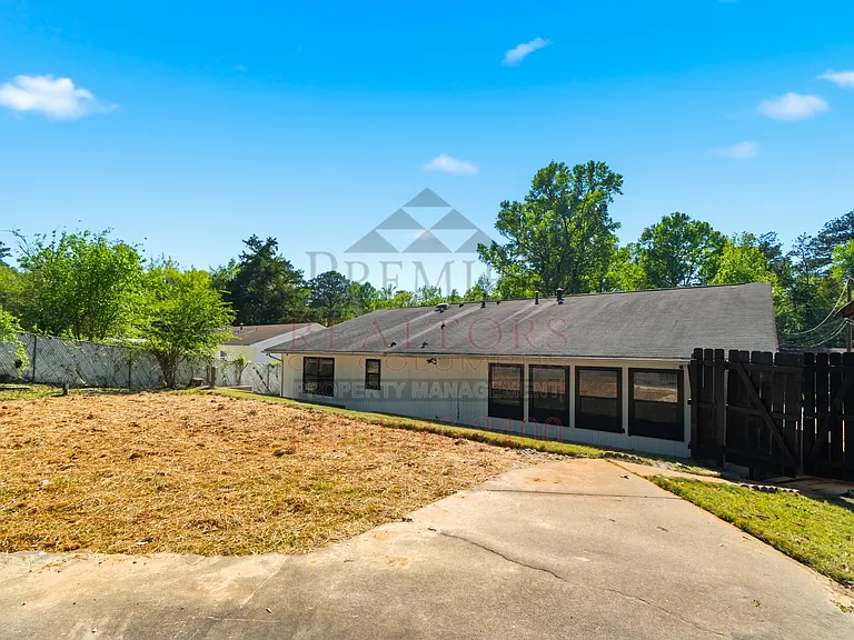 520 Asa Dr — Photo 38