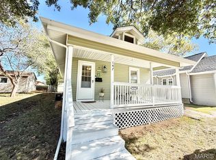 147 E Alton Ave, East Alton, IL 62024