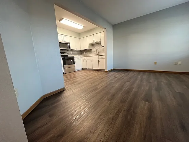 831 N 2nd St — Photo 6