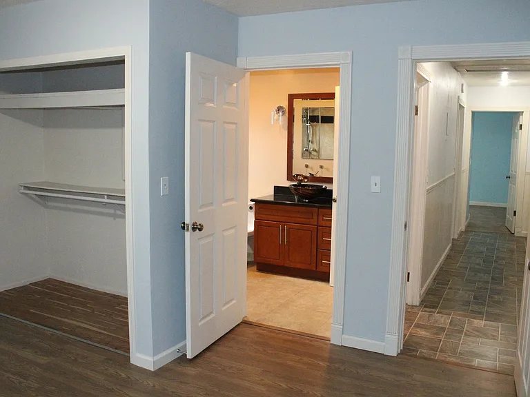 135 Poinsettia Ave — Photo 15