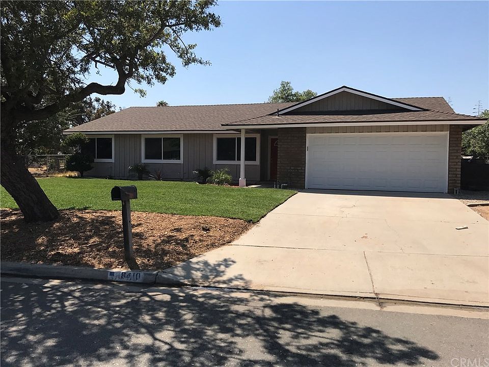 1st image of 8410 Saddle Creek Dr