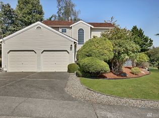 704 SW 327th St, Federal Way, WA 98023