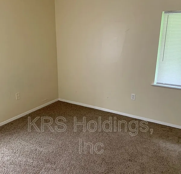 The Carlisle Apartments — Photo 29