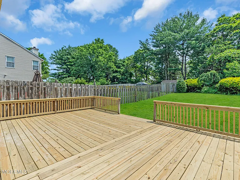 19 Longbrook Ln — Photo 45
