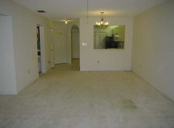 3rd image of 129 NW 98th Ter
