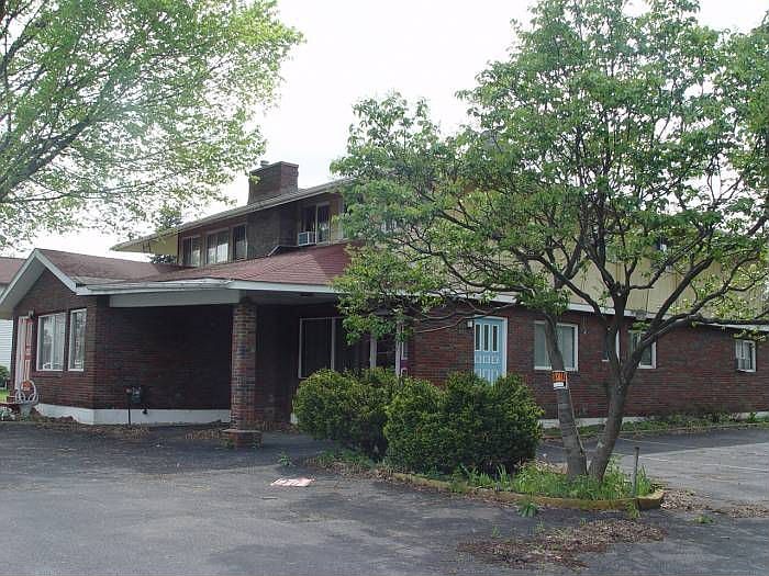 1st image of 203 Lane Ave