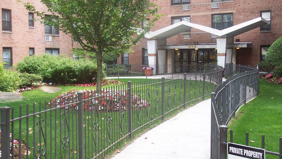 2nd image of 814 Tilden St APT A6c