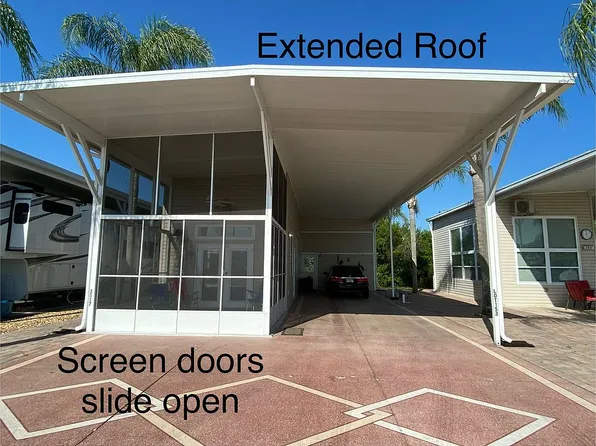 3517 Malachite Dr, Zephyrhills, FL 33540